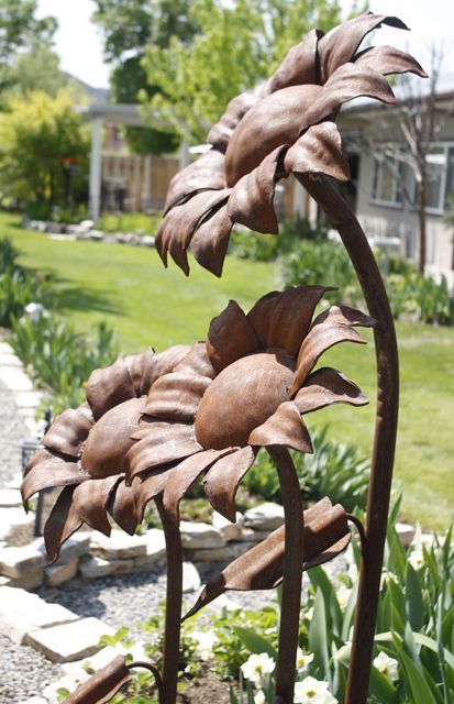 Beautiful Metal garden flower