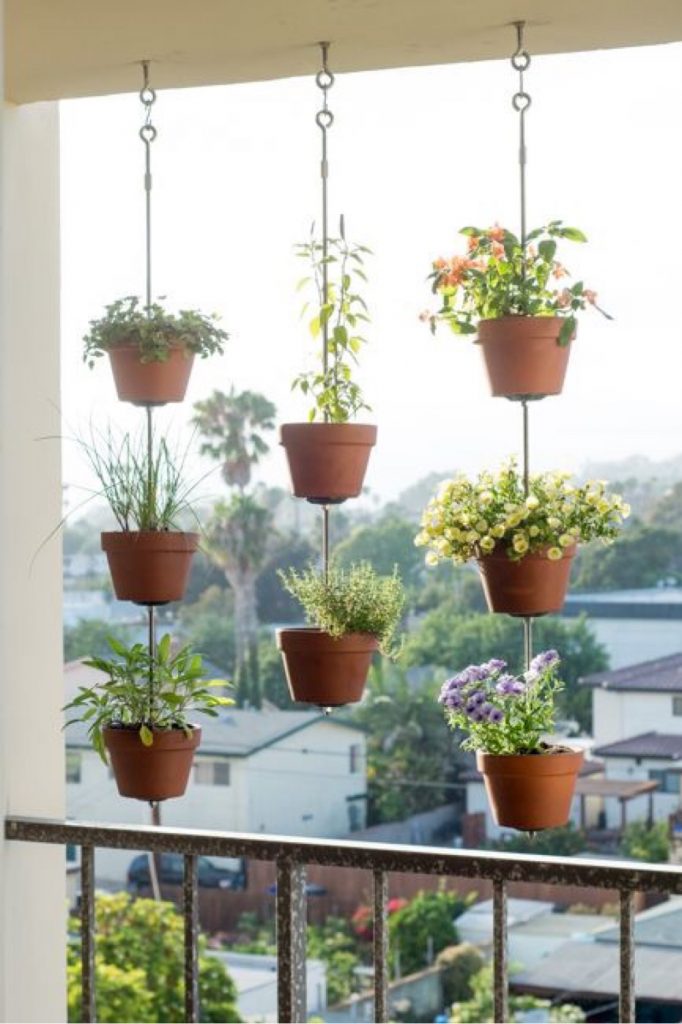 Hanging balcony garden idea