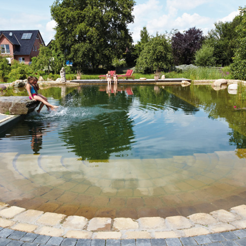 The Mental Health Benefits of water gardening 