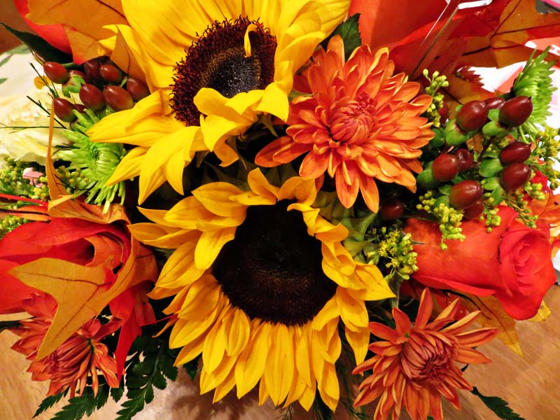 The Best Thanksgiving Flower Arrangement Ideas For Your Table