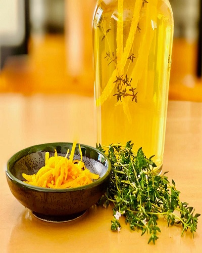 Thyme-infused Oil or Vinegar