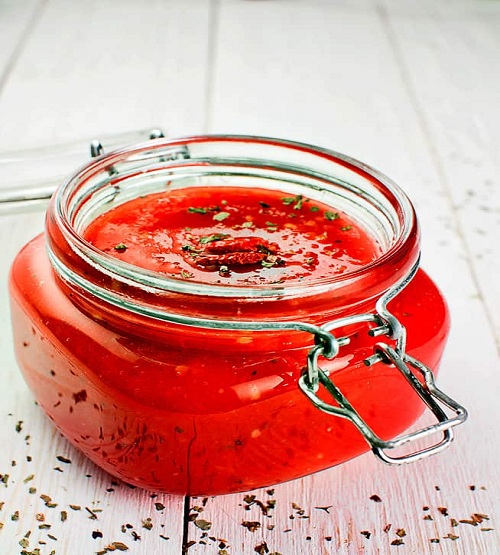 Tomato and Lovage Passata