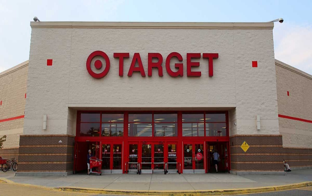 Target-Will-Begin-Paying-Employees-24-Per-Hour-as-an-Initial-Wage