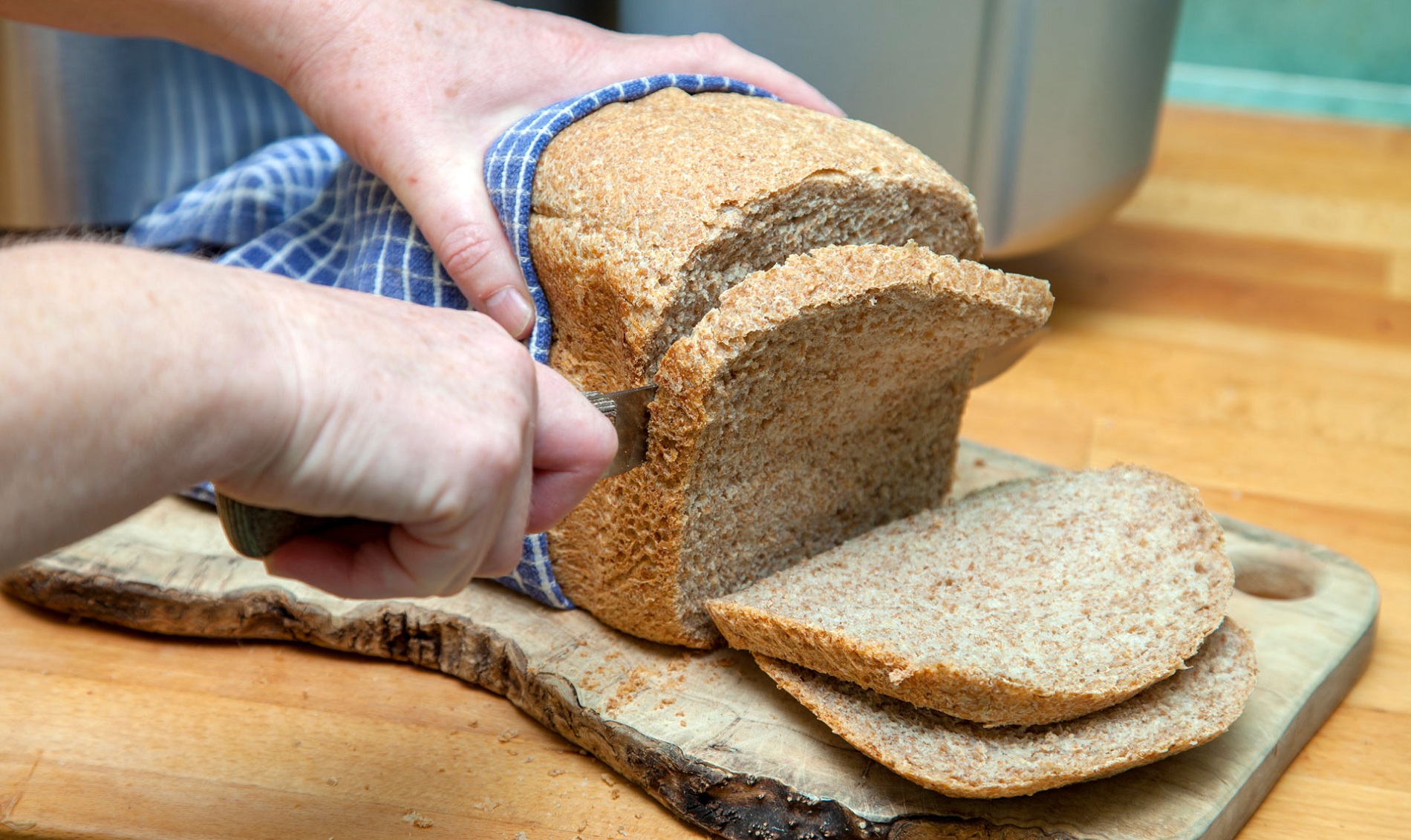 The Secret to Deliciously Fresh Bread : How to Keep Bread Fresh?