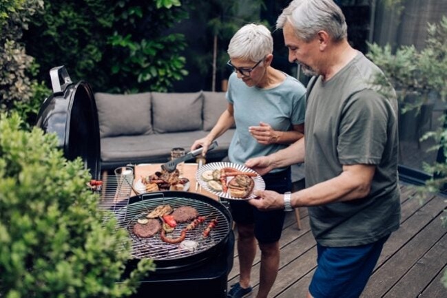 Cook-your-meals-al-fresco—or-dont-cook-at-all