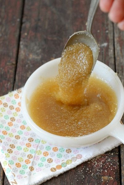 Sugar-And-Honey-Scrub