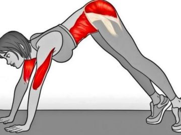 One-Quick-Exercise-to-Sculpt-Your-Abs-Arms-and-Glutes-in-Just-5-Minutes